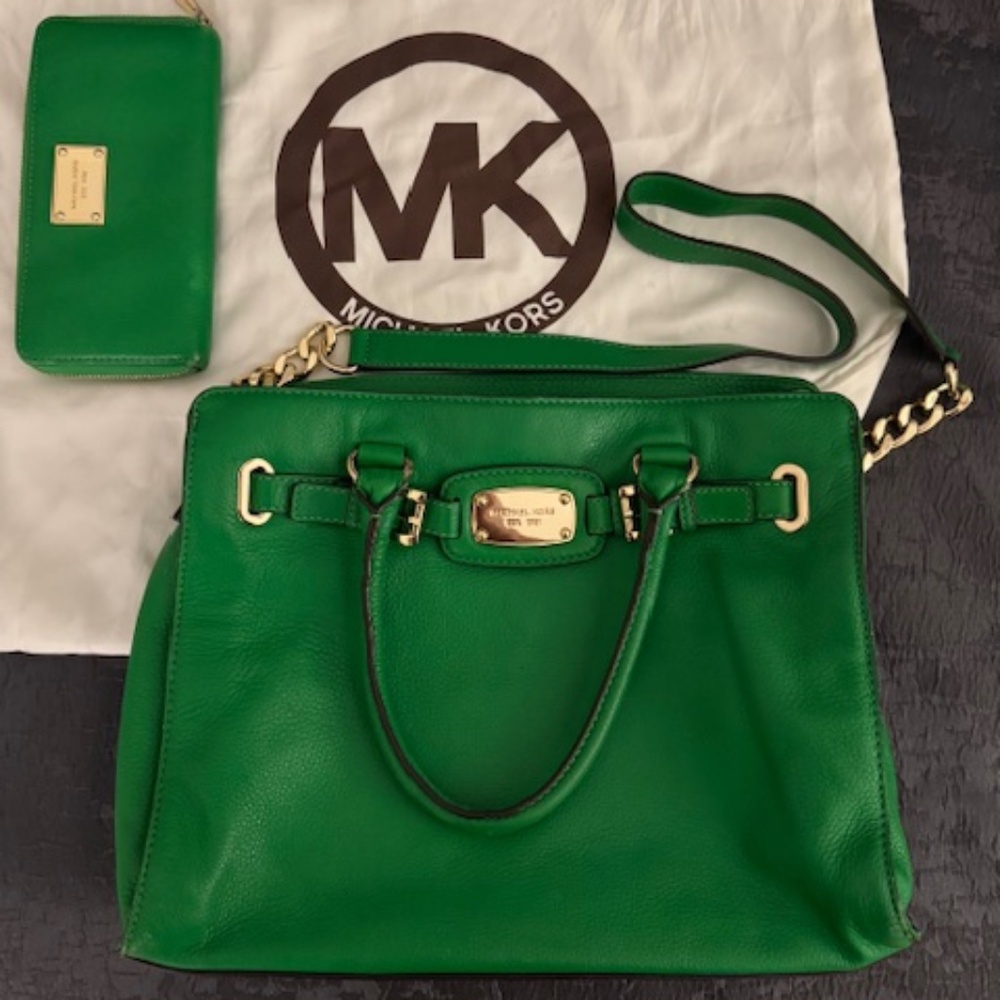 Michael Kors large shoulder bag with matching wallet